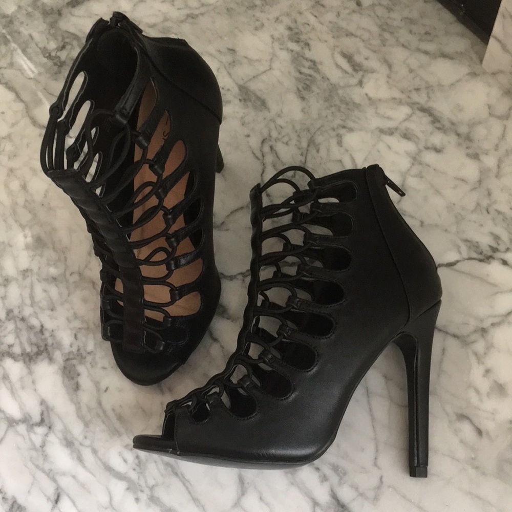 Caged Heels NWB